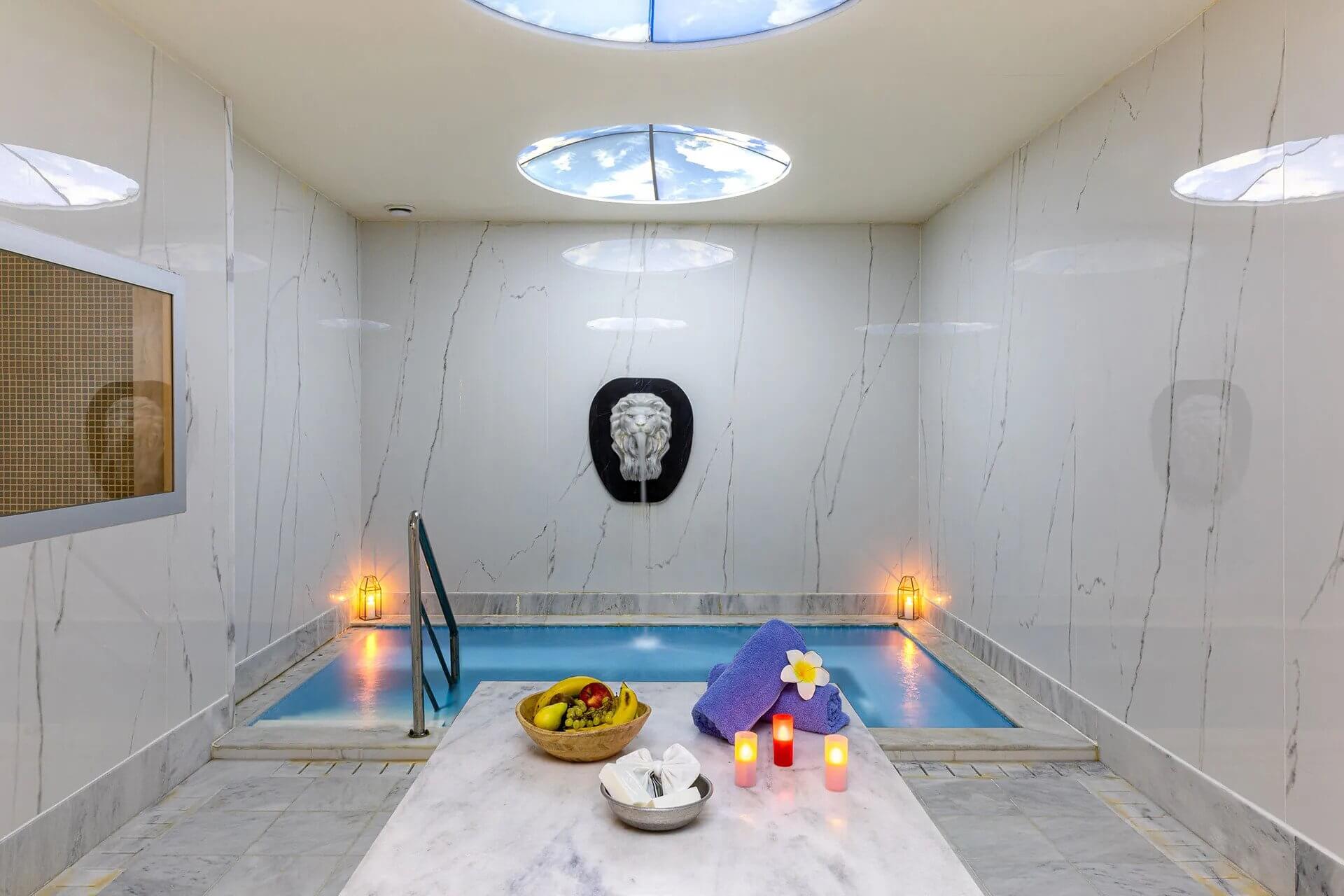 cheap resort hotels to Spend holiday with family