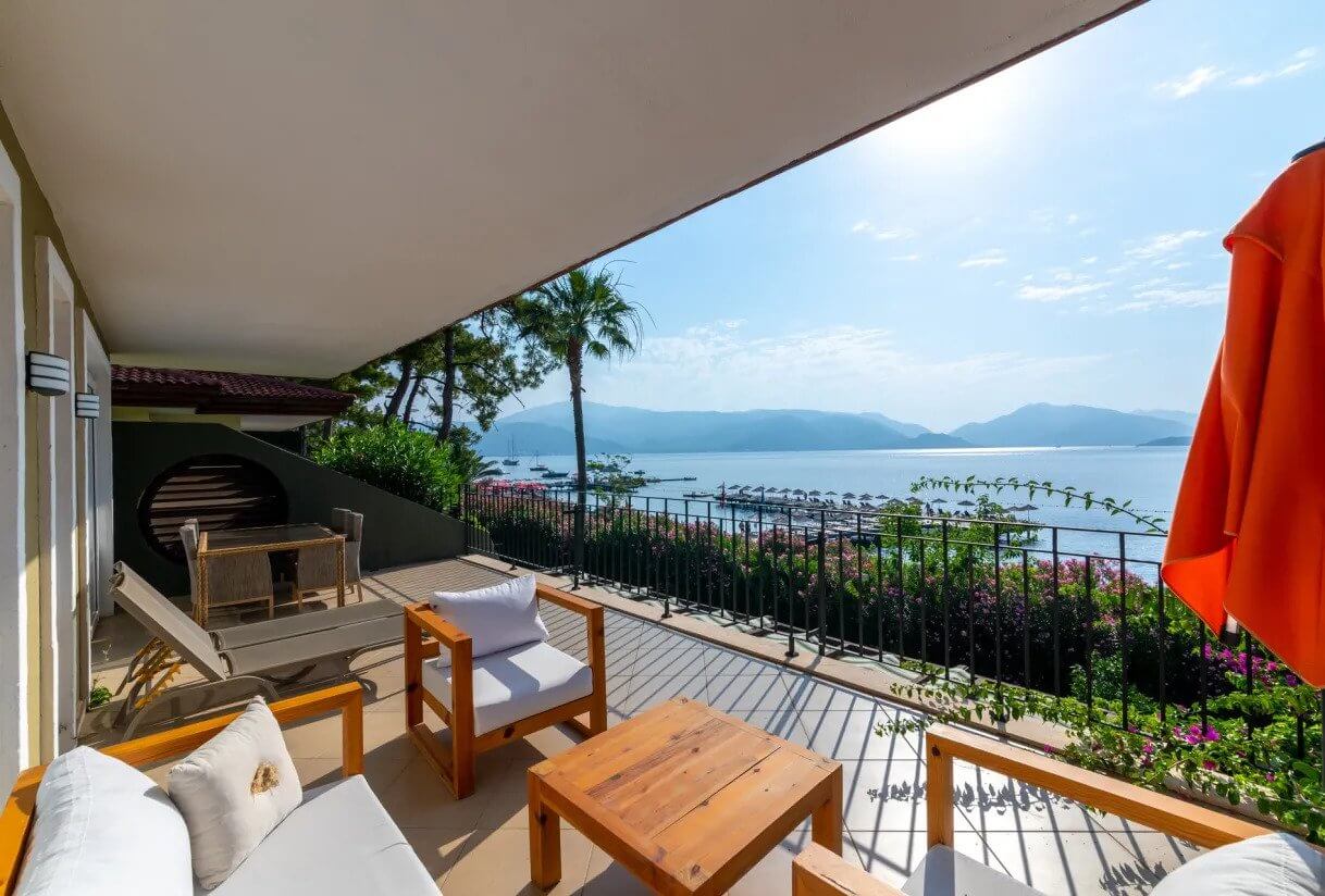 cheap resort hotels to Spend holiday with family