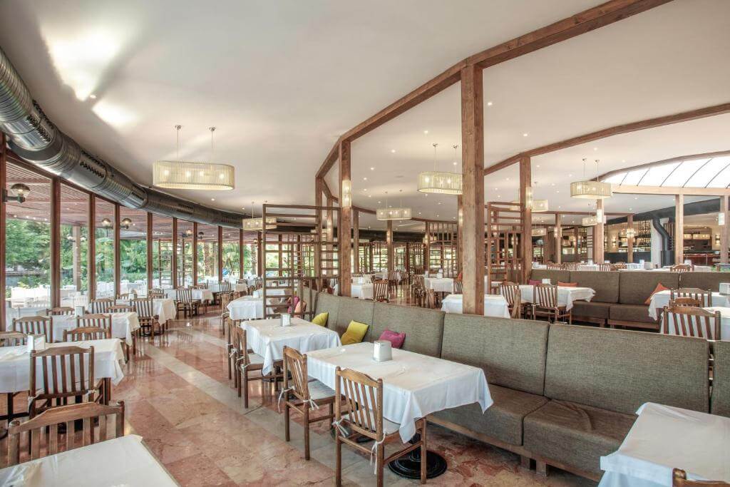 cheap resort hotels in Turkey to Spend holiday with family