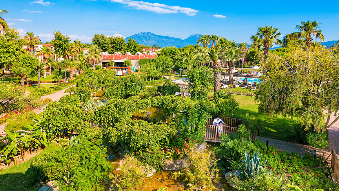 cheap resort hotels in Turkey to Spend holiday with family