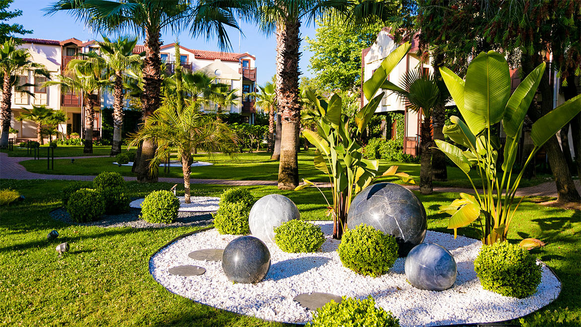 cheap resort hotels in Turkey to Spend holiday with family