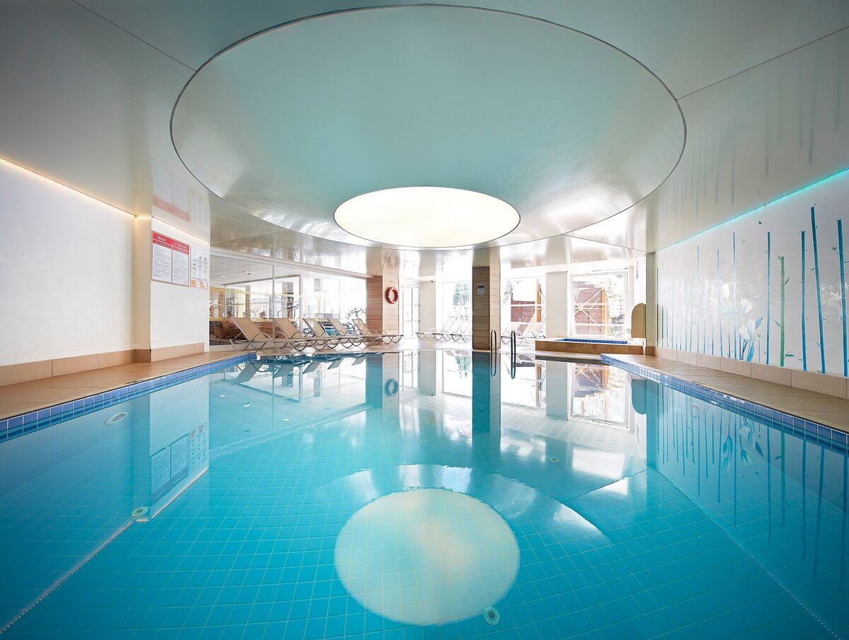 29 grand ideal indoor pool dalaman