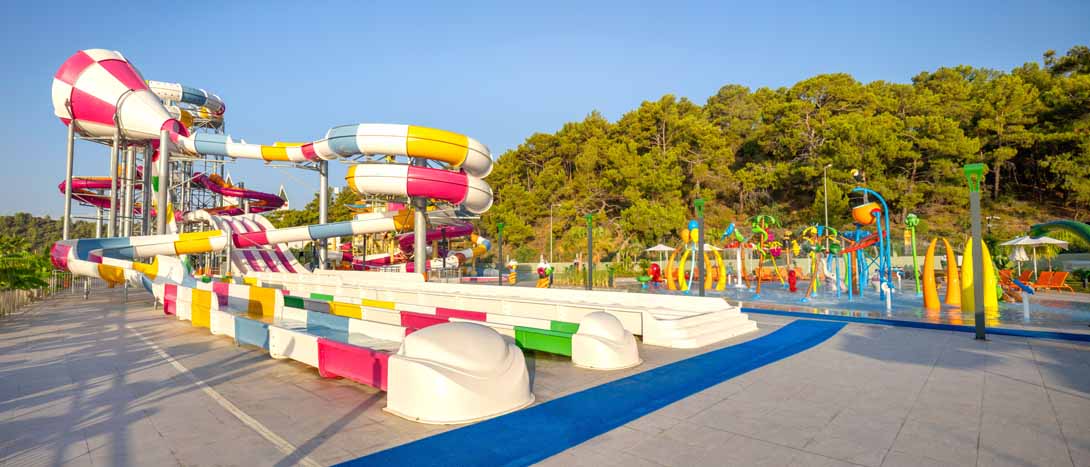 cheap resort hotels to Spend holiday with family