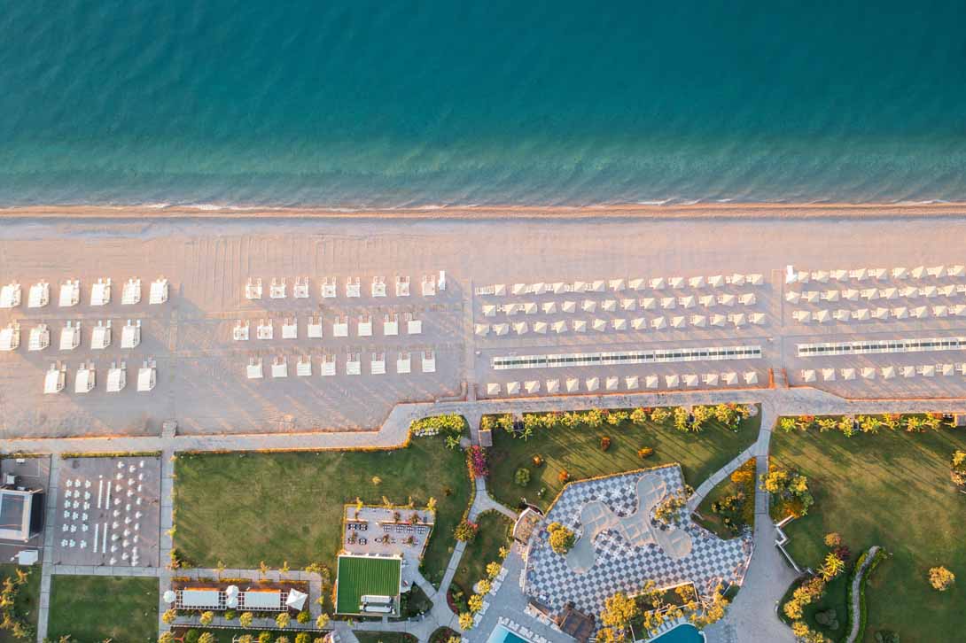 cheap resort hotels to Spend holiday with family