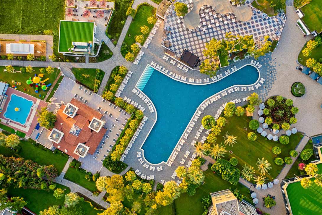 cheap resort hotels to Spend holiday with family