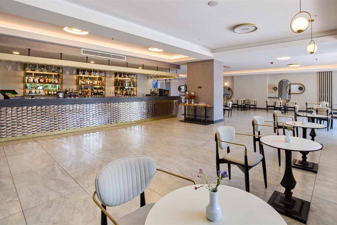 Unparallaled Dining Experiences