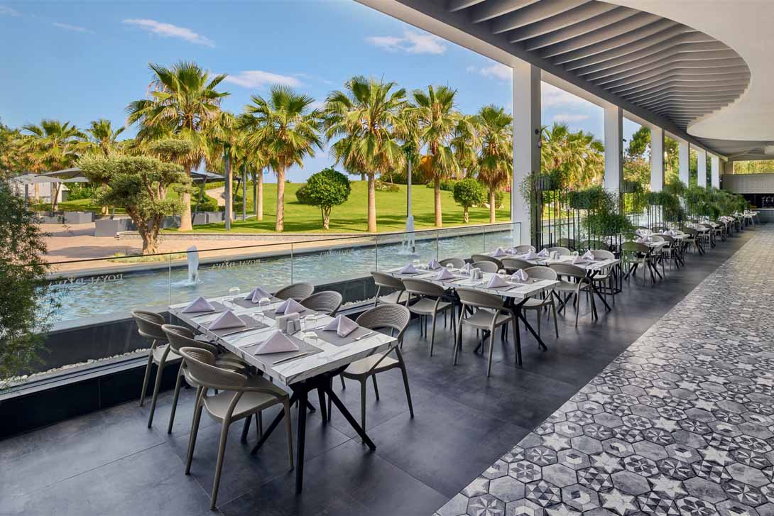 cheap resort hotels to Spend holiday with family