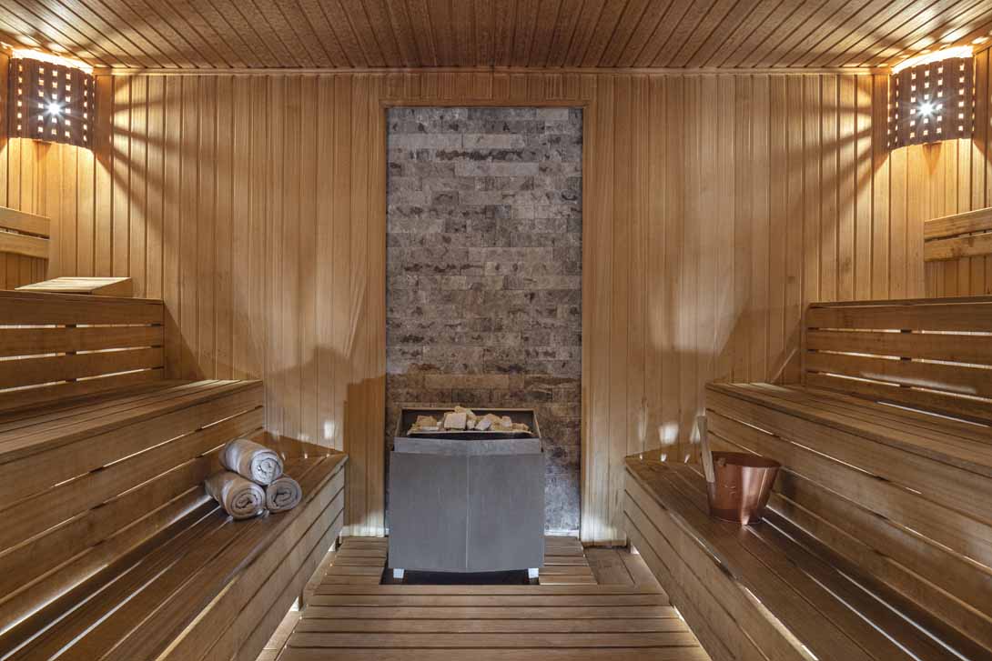 cheap resort hotels to Spend holiday with family