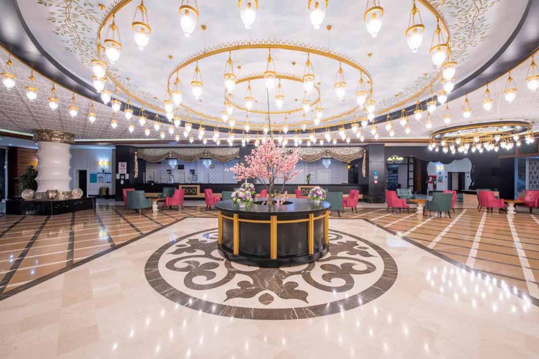 cheap resort hotels to Spend holiday with family