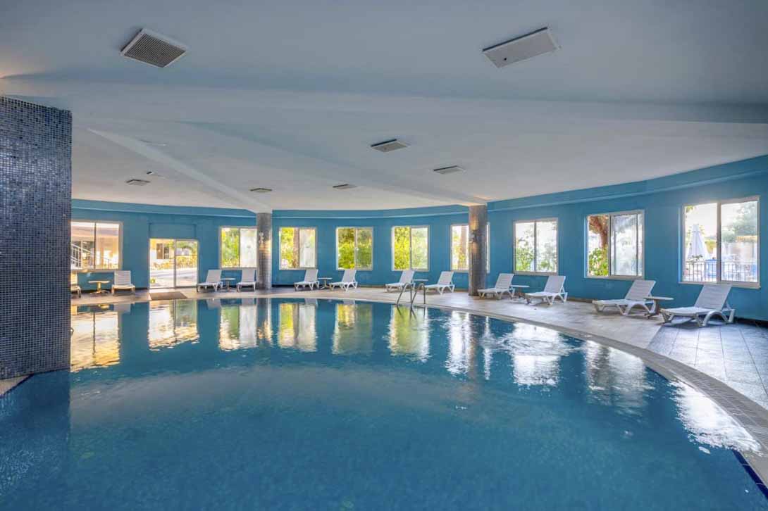 cheap resort hotels to Spend holiday with family