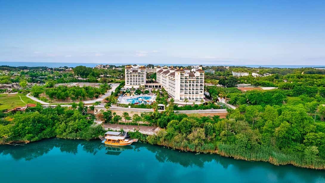 Lake River Lobby Antalya