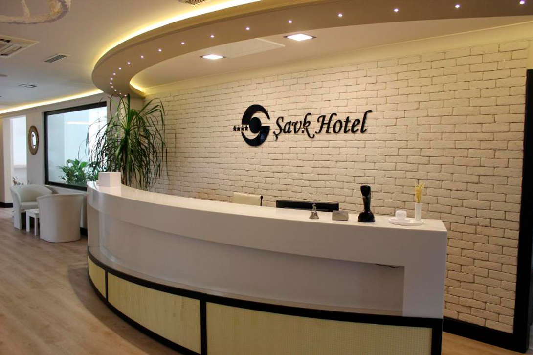 cheap resort hotels to Spend holiday with family