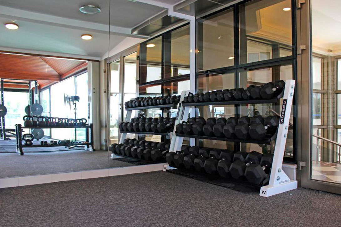 cheap resort hotels to Spend holiday with family