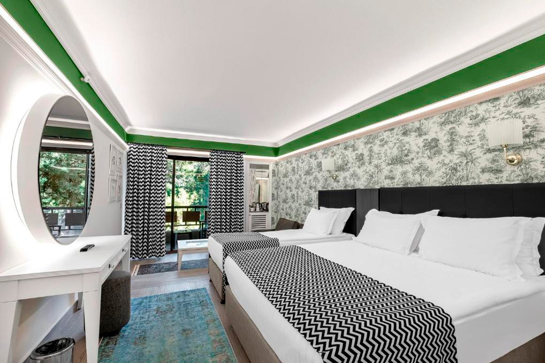 cheap resort hotels to Spend holiday with family