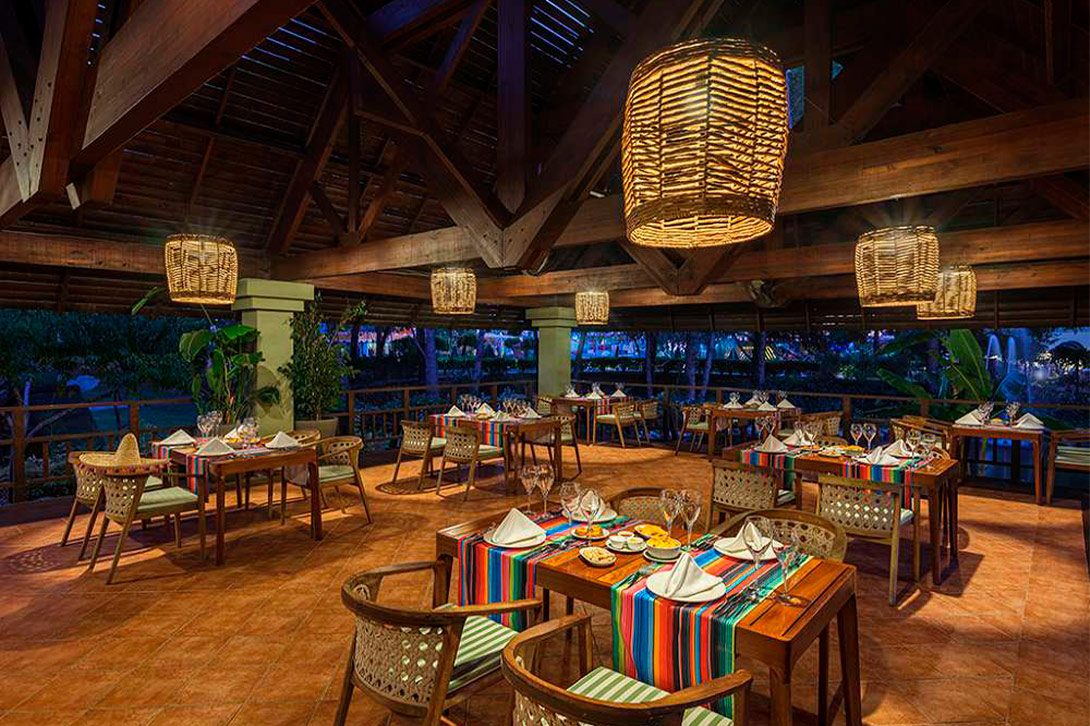 cheap resort hotels to Spend holiday with family