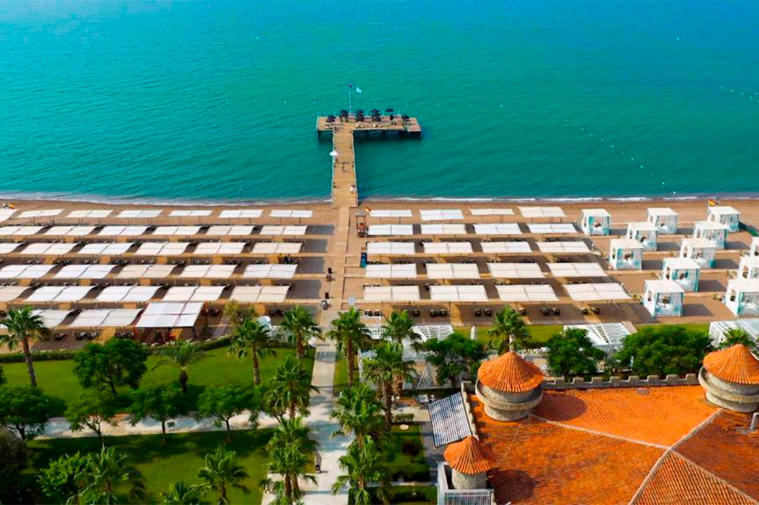 cheap resort hotels to Spend holiday with family