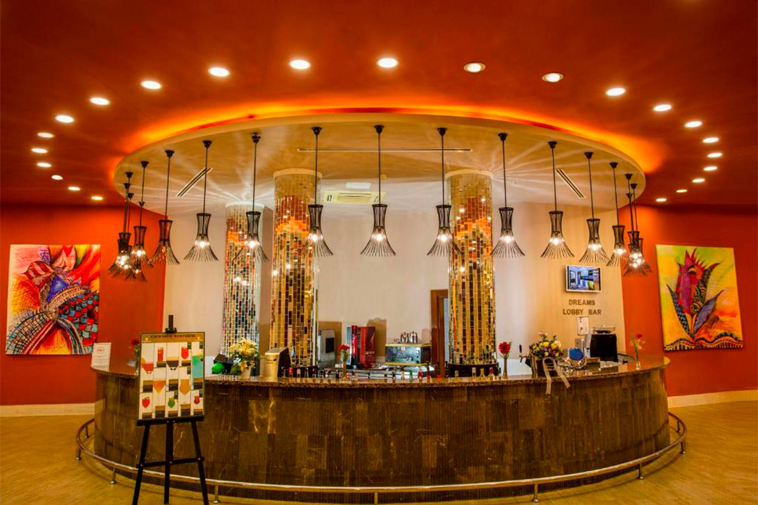 cheap resort hotels to Spend holiday with family