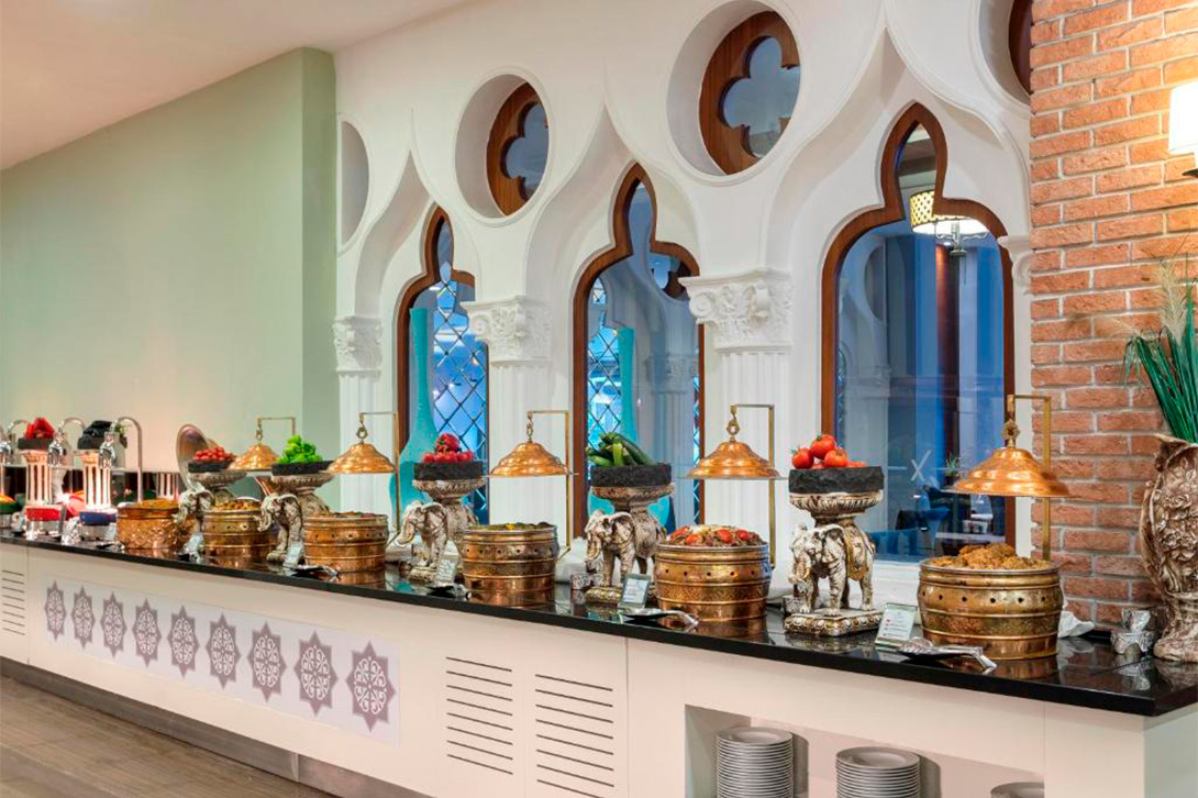 cheap resort hotels to Spend holiday with family