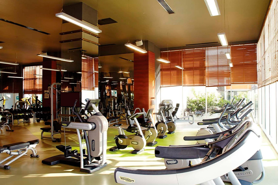 cheap resort hotels to Spend holiday with family