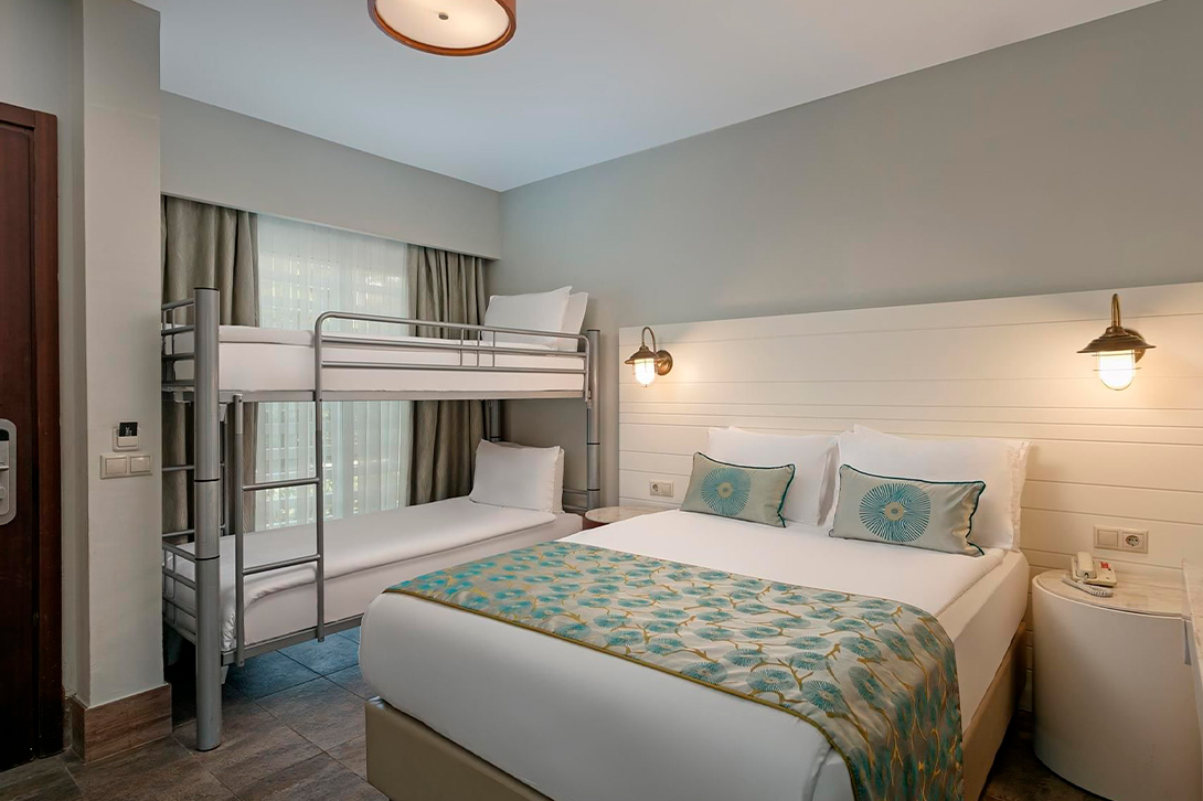 cheap resort hotels to Spend holiday with family