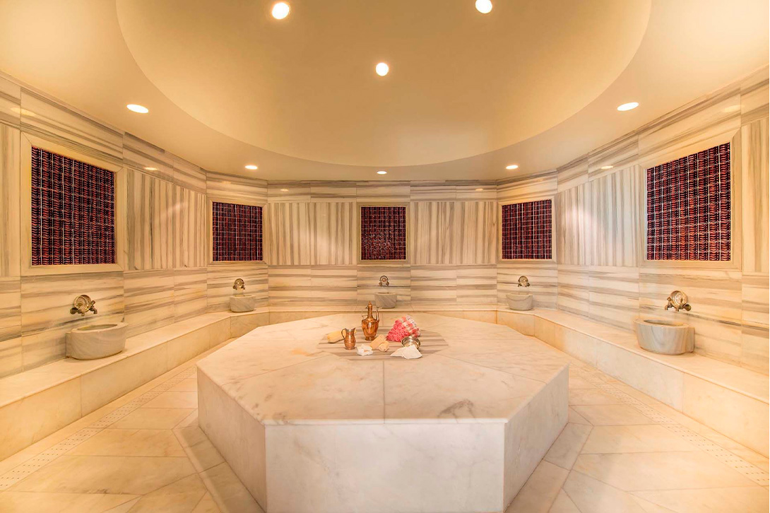 cheap resort hotels to Spend holiday with family