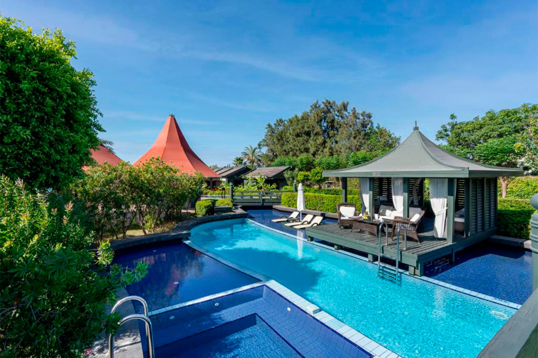 cheap resort hotels to Spend holiday with family