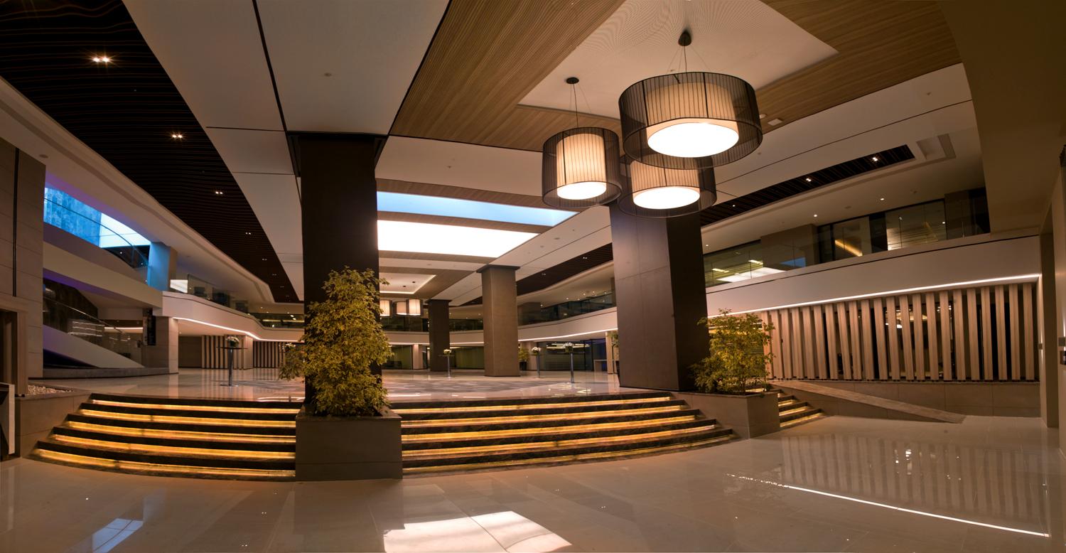 cheap resort hotels to Spend holiday with family