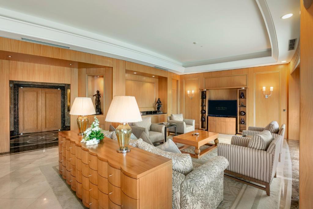 cheap resort hotels in Turkey to Spend holiday with family