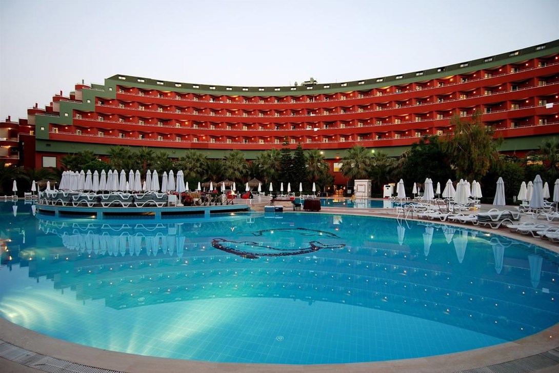 Delphin Deluxe Resort Antalya Pool View