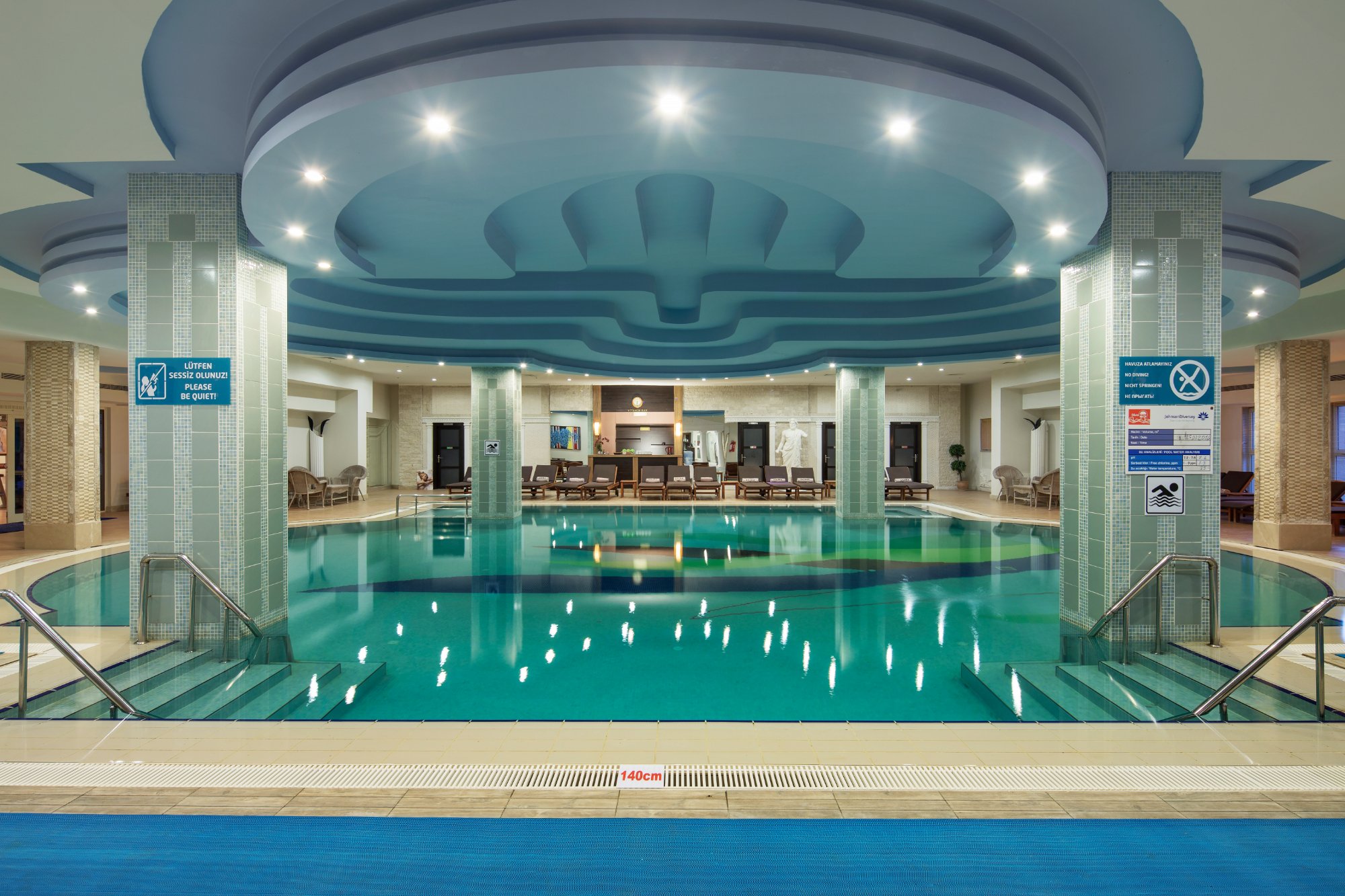 cheap resort hotels to Spend holiday with family