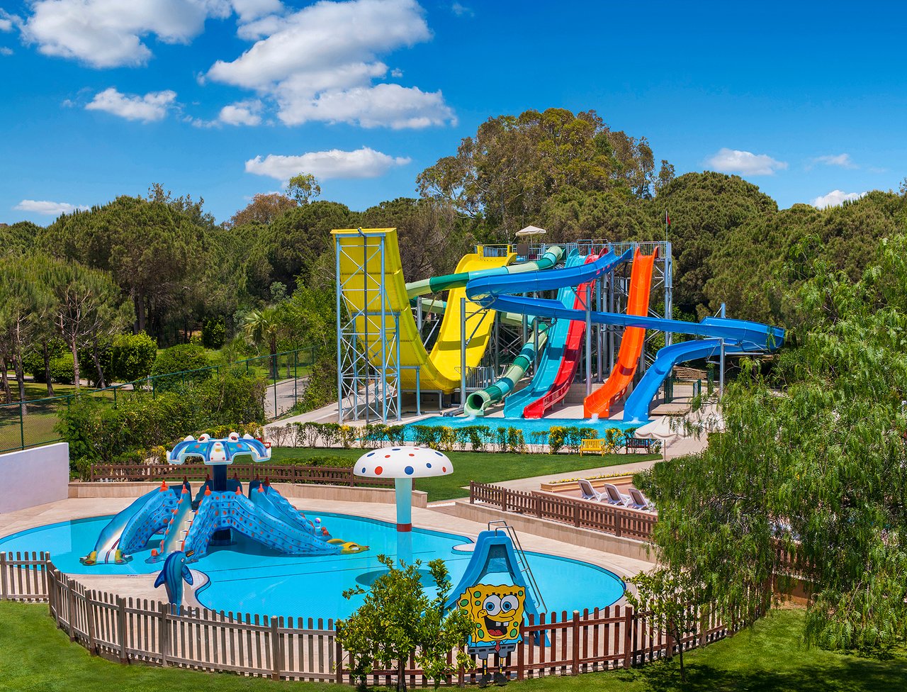 cheap resort hotels in Turkey to Spend holiday with family