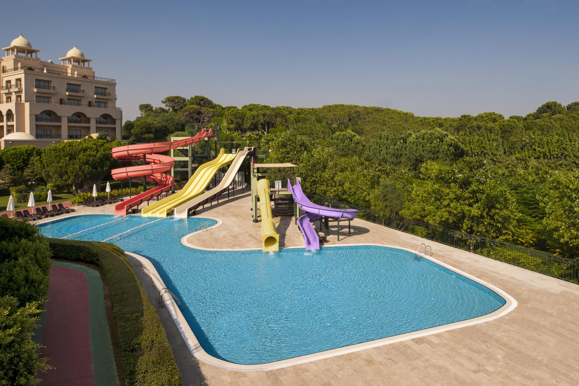 cheap resort hotels in Turkey to Spend holiday with family