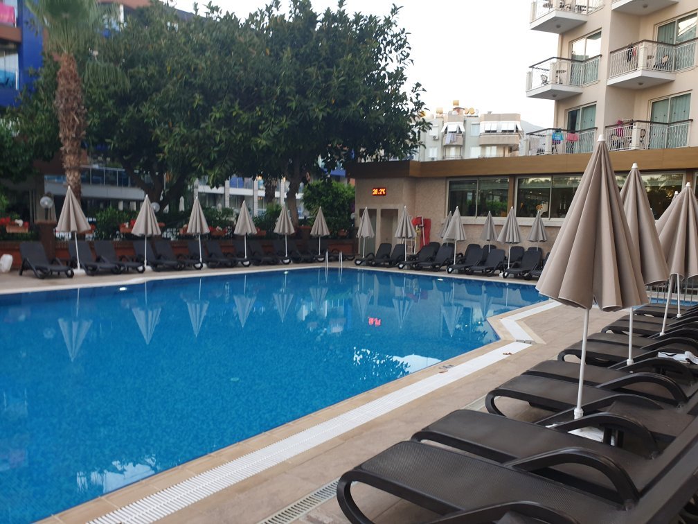 Riviera Hotel And Spa Antalya Pool