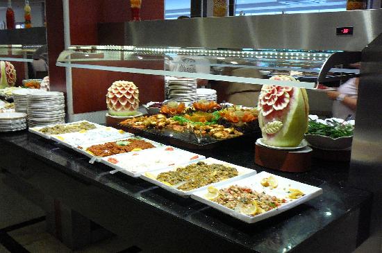 cheap resort hotels to Spend holiday with family