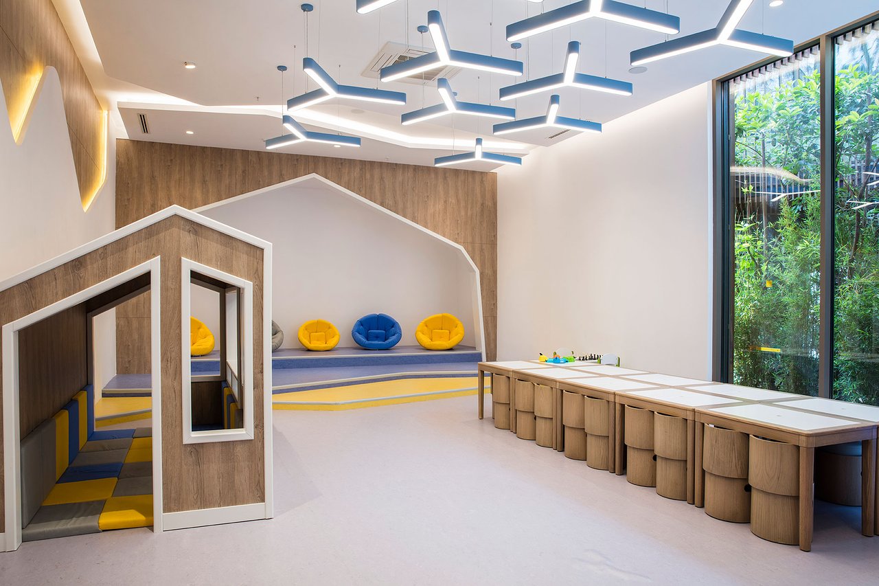 cheap resort hotels to Spend holiday with family