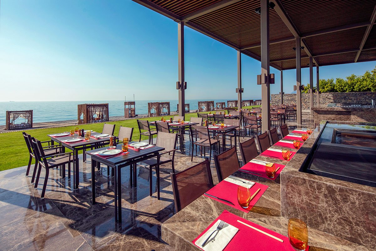 cheap resort hotels to Spend holiday with family