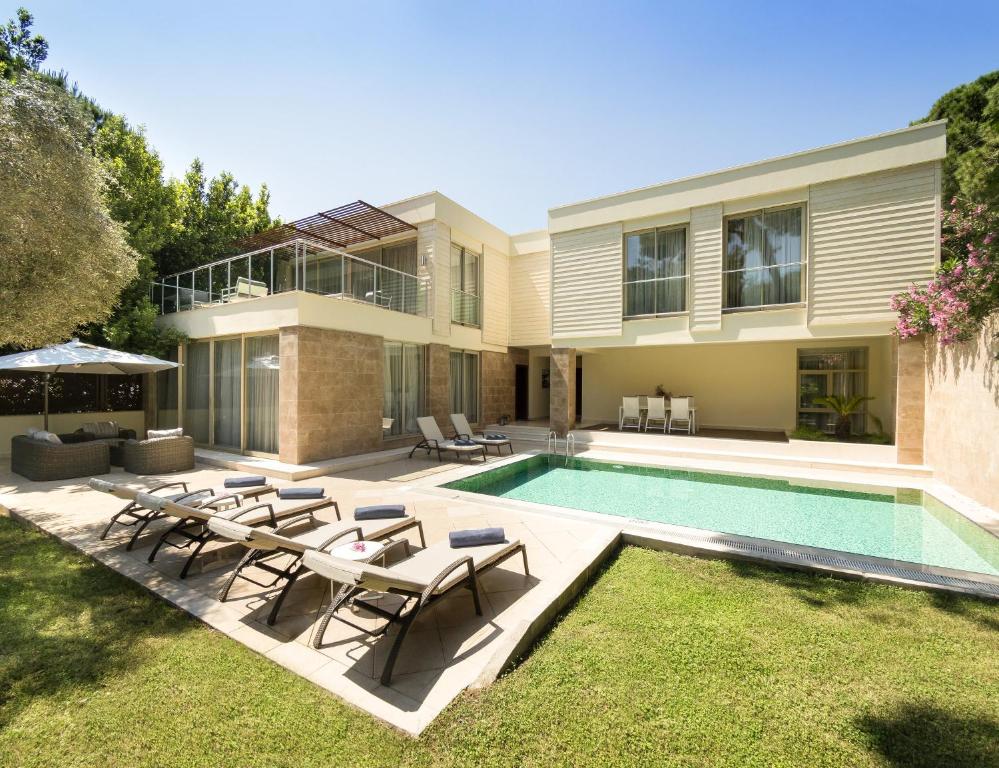 cheap resort hotels in Turkey to Spend holiday with family