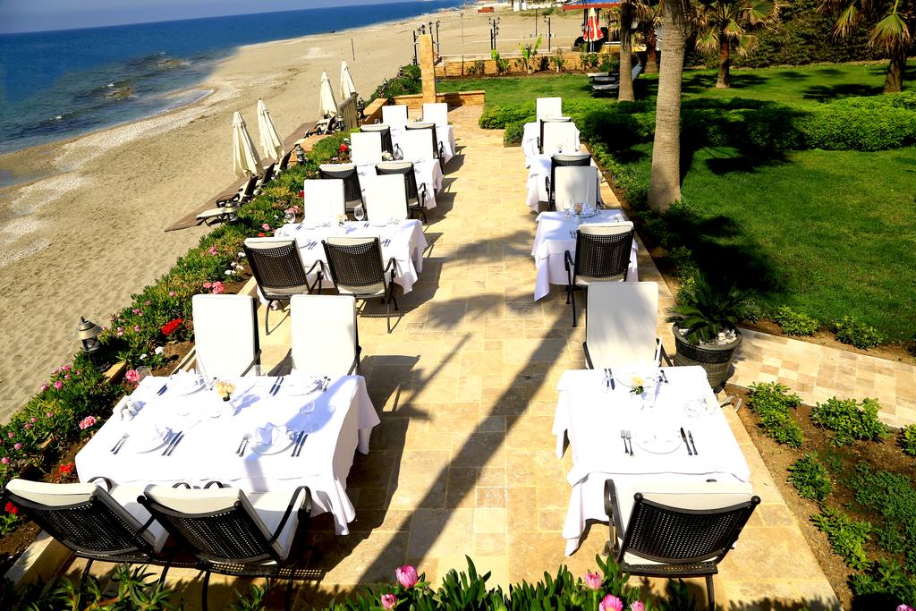 cheap resort hotels to Spend holiday with family