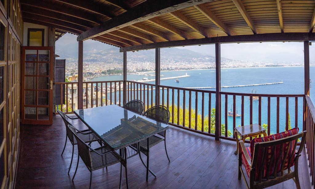 cheap resort hotels to Spend holiday with family