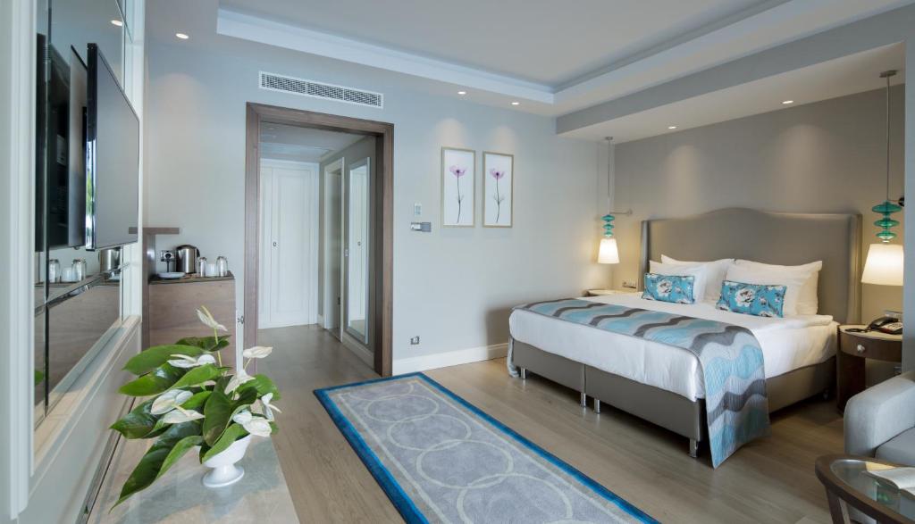 cheap resort hotels in Turkey to Spend holiday with family