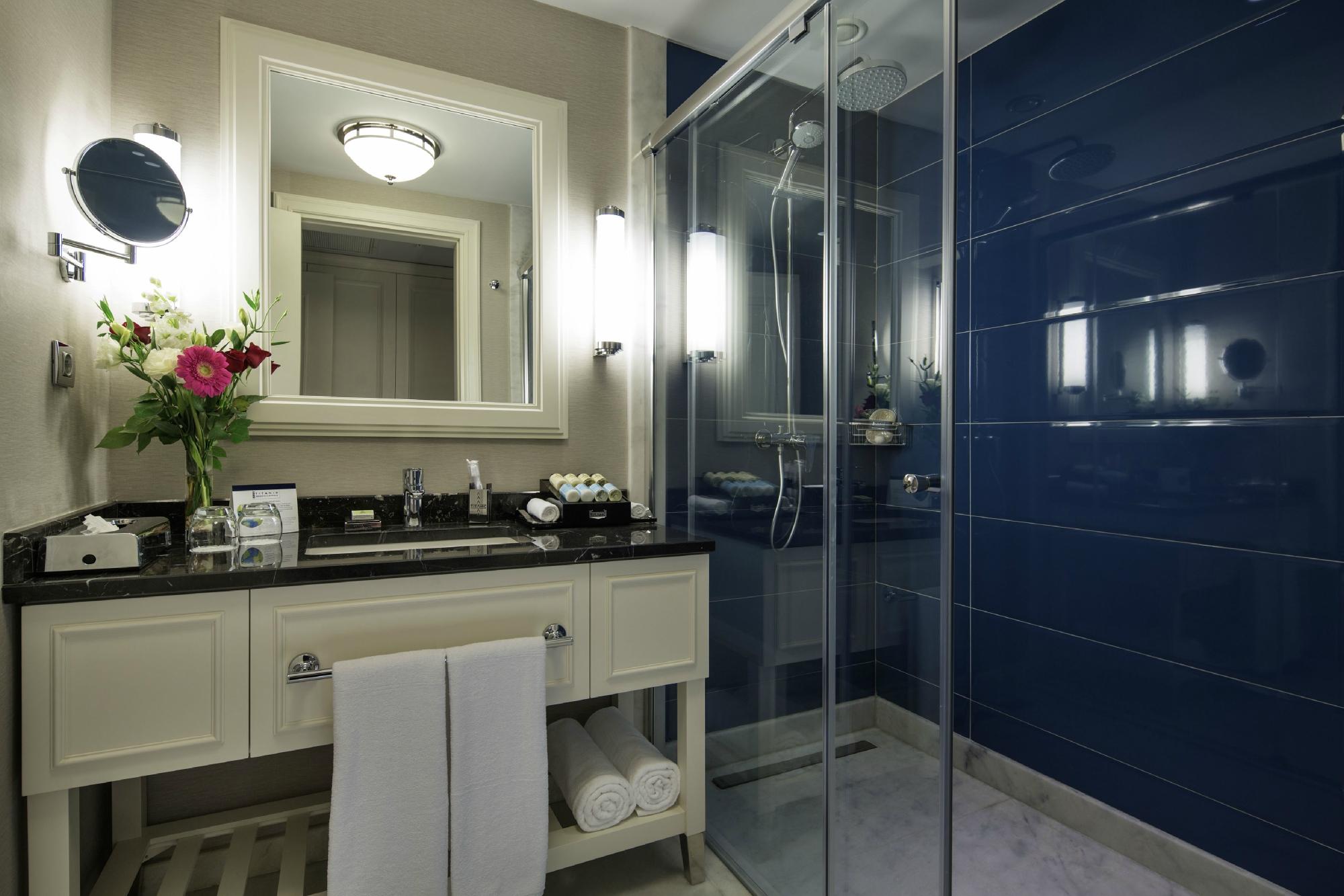 cheap resort hotels in Turkey to Spend holiday with family