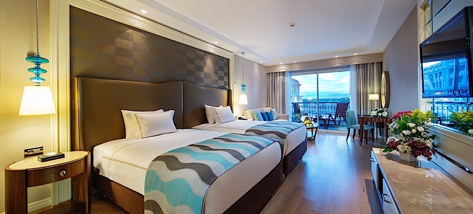 cheap resort hotels in Turkey to Spend holiday with family