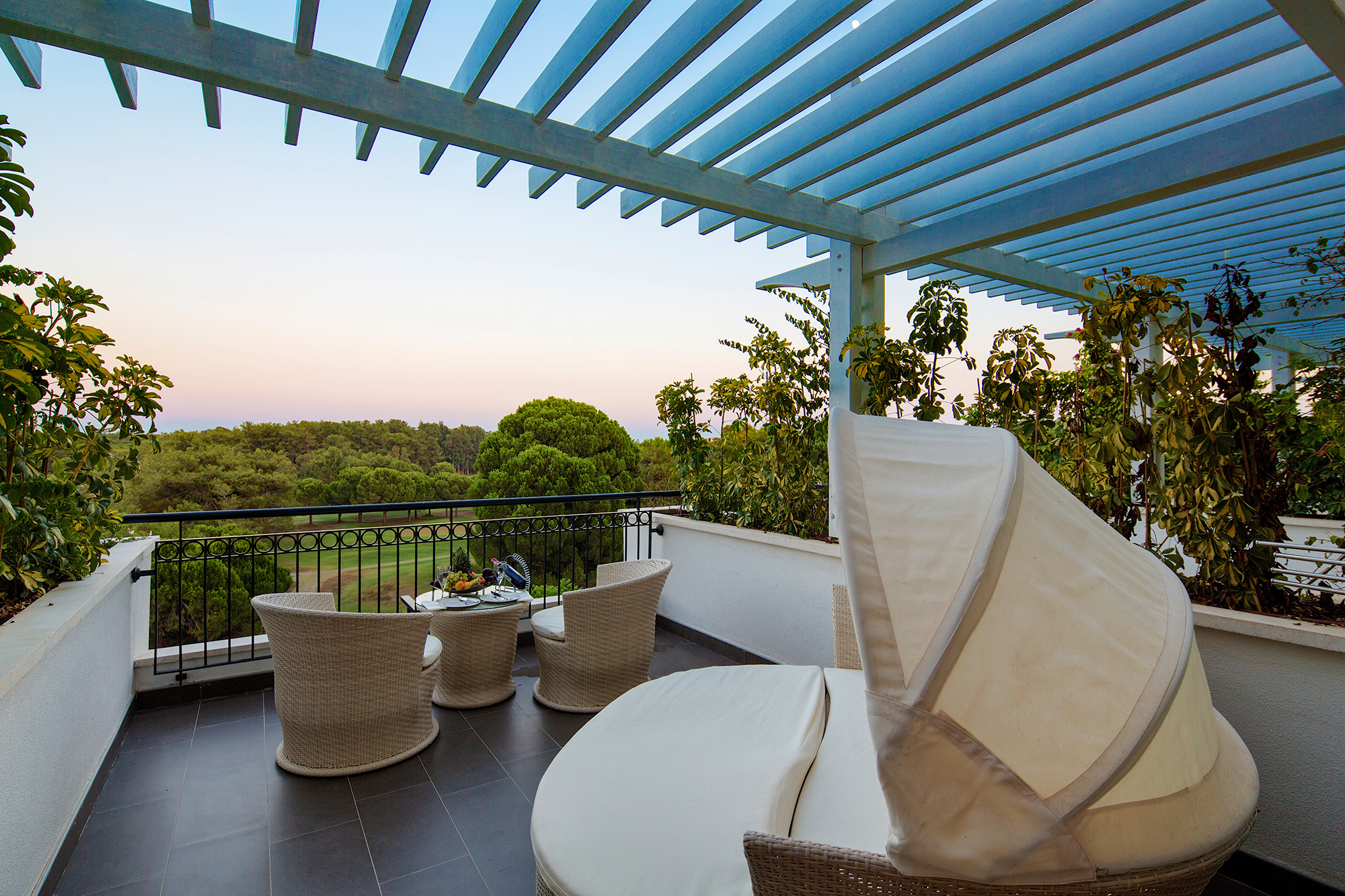 cheap resort hotels in Turkey to Spend holiday with family