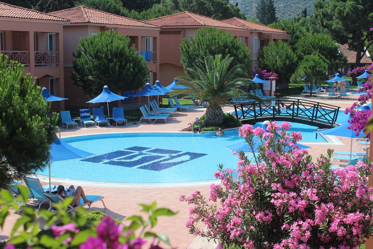  Kustur Club Holiday Village Izmir Garden View From Pool
