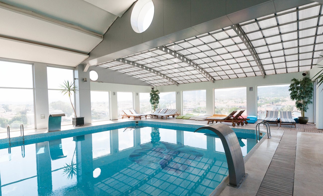 cheap resort hotels to Spend holiday with family