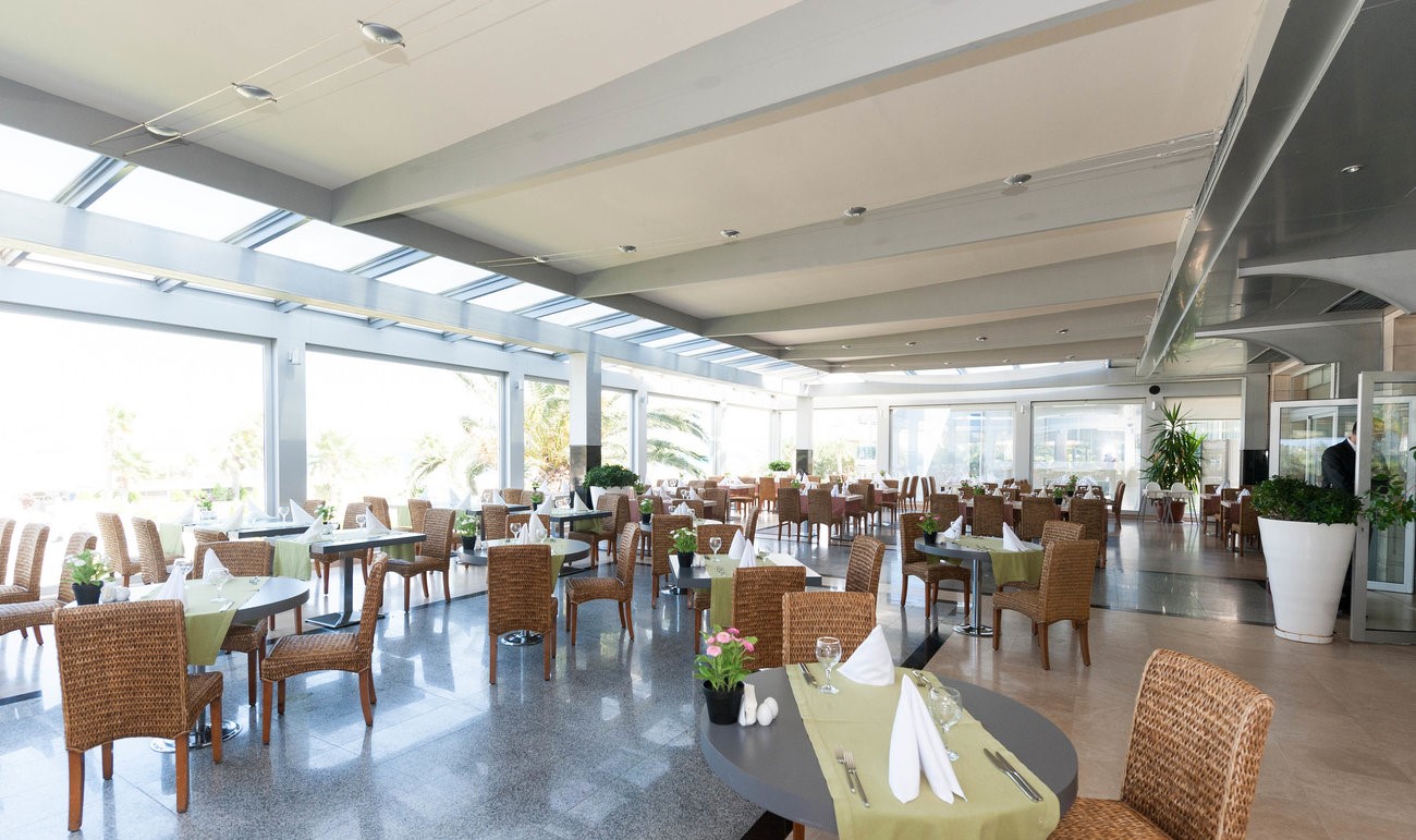 cheap resort hotels to Spend holiday with family