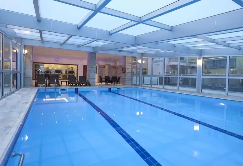 cheap resort hotels to Spend holiday with family