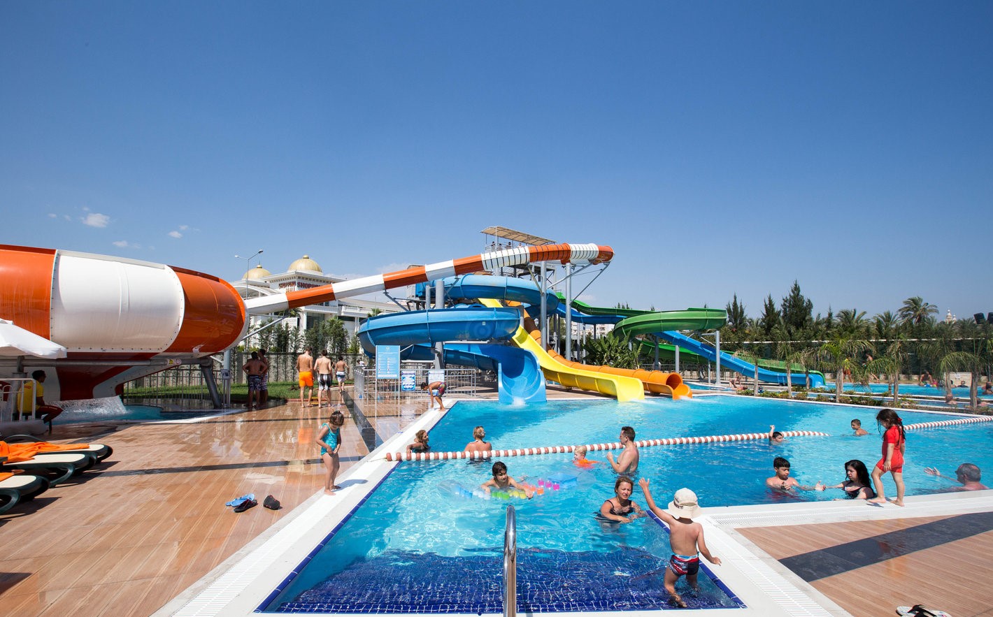 cheap resort hotels in Turkey to Spend holiday with family