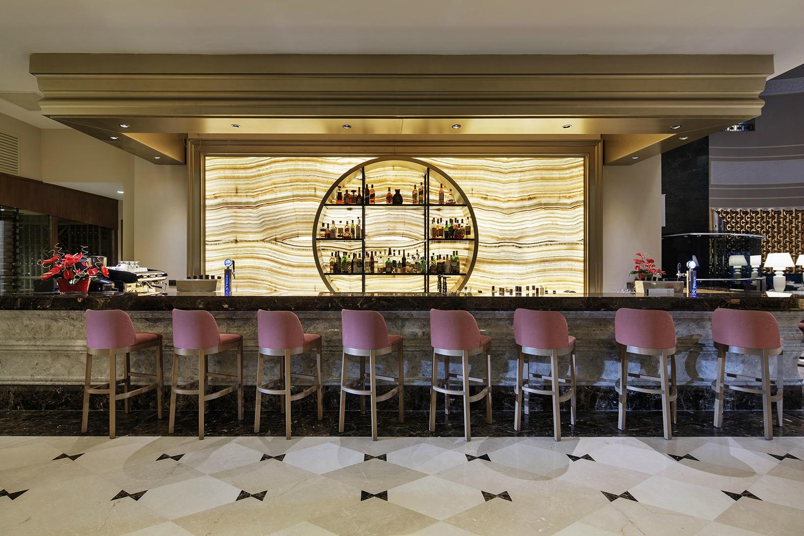 cheap resort hotels in Turkey to Spend holiday with family