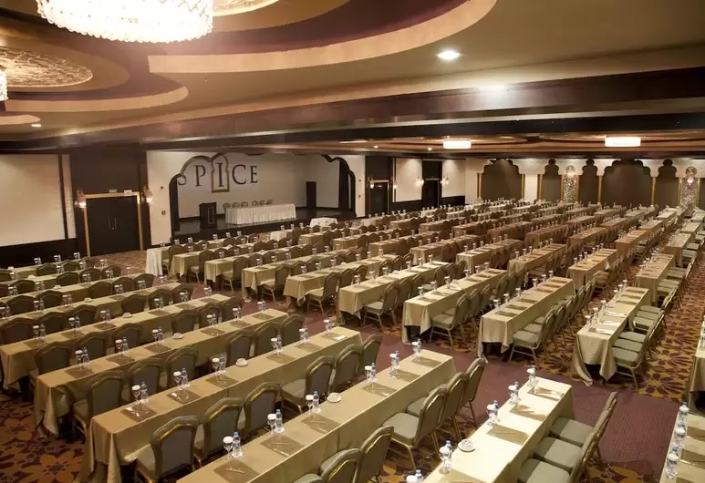 cheap resort hotels in Turkey to Spend holiday with family